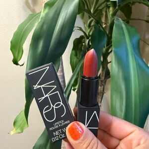 NARS Red Lipstick Vibrant Cream Finish